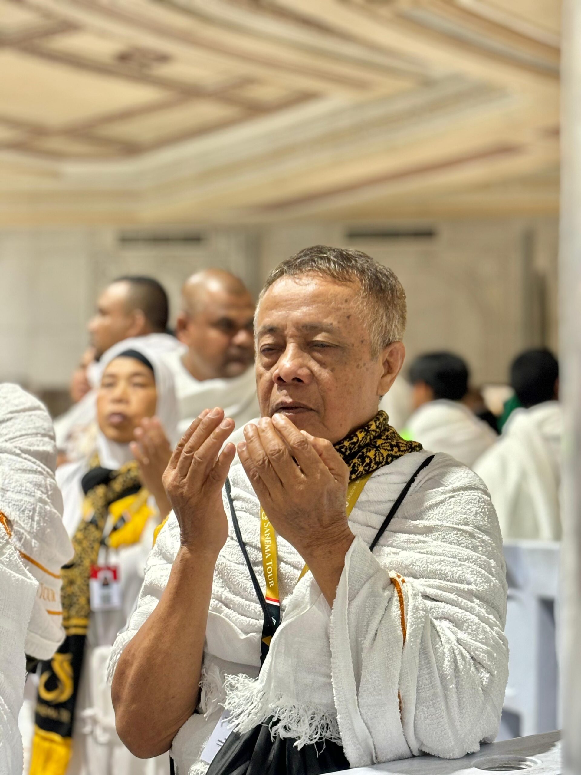 Travel Haji Khusus Bandung, Travel haji bandung, travel haji karawang, travel haji khusus karawang