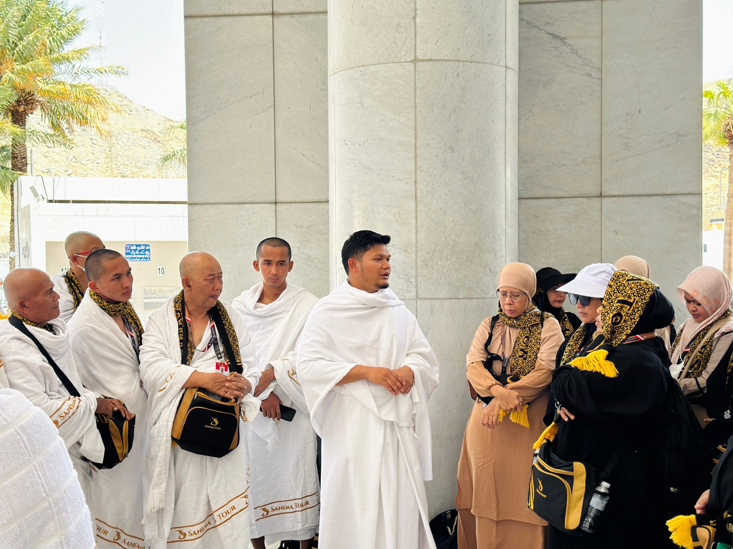 Travel Haji Karawang, travel haji khusus karawang, travel haji bandung, travel haji khusus bandung